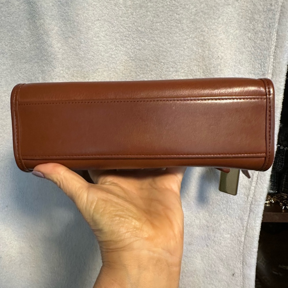 Coach Court crossbody - Picture 4 of 8